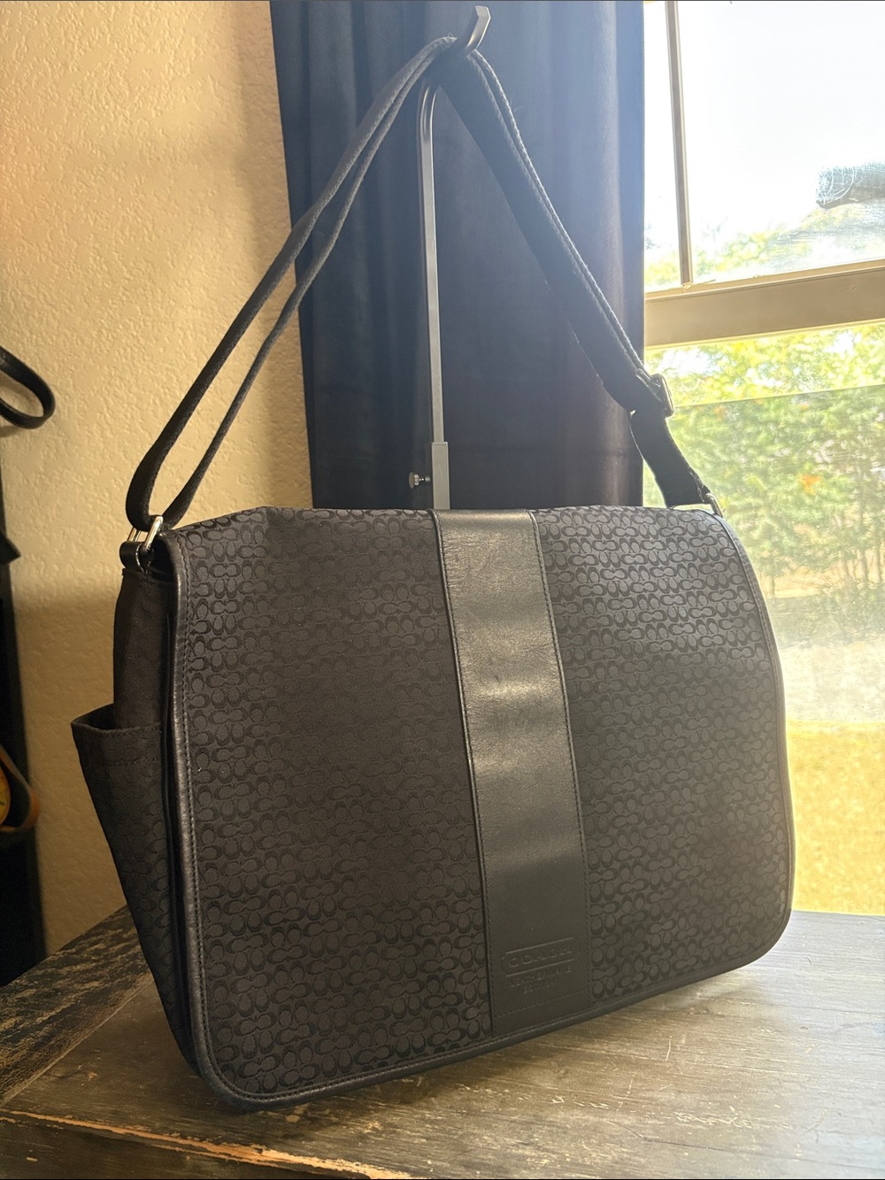 Coach Signature Canvas Messenger / Diaper Bag - Live Show Listing